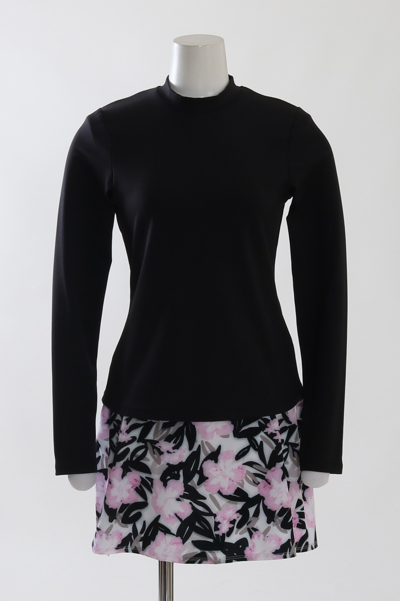 StrikeSkortFloralトルソーコーディネート写真